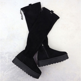 Botas para mujeres en la plataforma Black Big Star SS274264 1