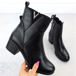 Botas para mujeres en el poste aislado Black Vinceza 58581 negro 1