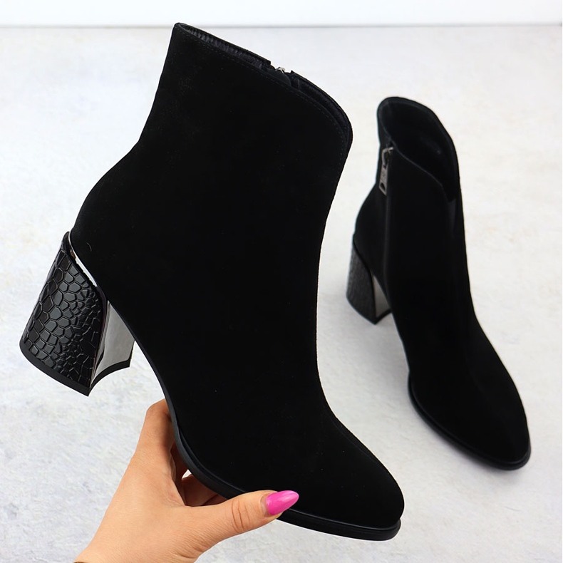 Botas de cuero para mujeres en un tacón decorativo negro Vinceza 66801 1 Botas de cuero para mujeres en un tacón decorativo negro Vinceza 66801 1