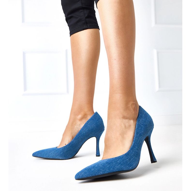 Bombas de mezclilla en las balas Tacones altos azul 1