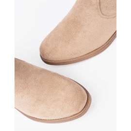 Shelvt Botas beige con una parte superior arrugada 1
