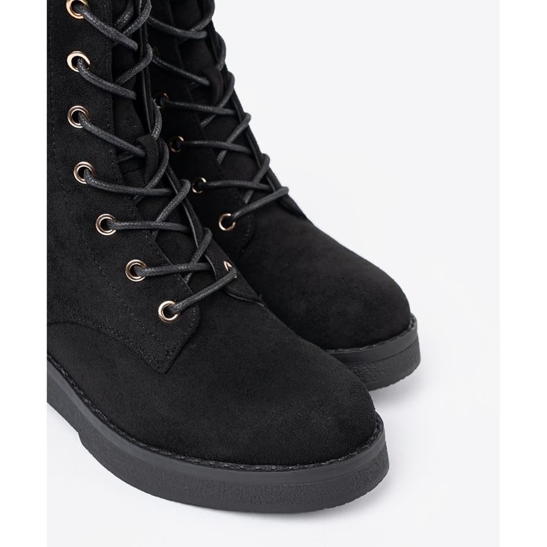 Shelvt Cómodos trabajadores negros en una suela plana 1