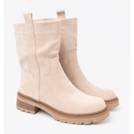 Shelvt Botas beige ligeras modernas con un corte simple 3