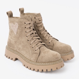 Shelvt Trabajadores beige con corazón y una suela gruesa 3