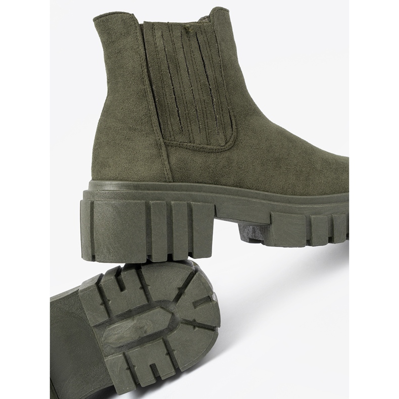 Shelvt Botas verdes con inserciones flexibles 1 Shelvt Botas verdes con inserciones flexibles 1