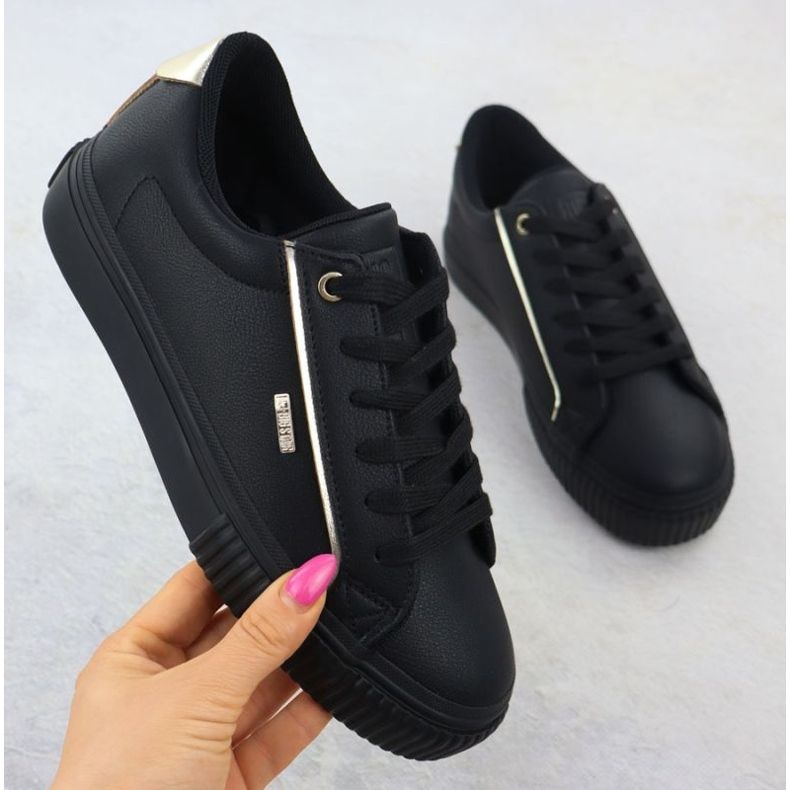 Big Star Eco -Leather Sneakers en SS274025 INT2164A negro 1