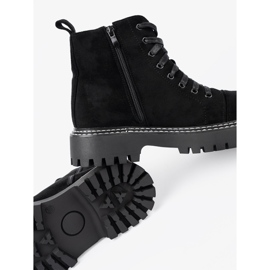Shelvt Botas de encaje negro con un corazón brillante 1