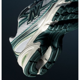 New Balance U740G2 zapatos 10