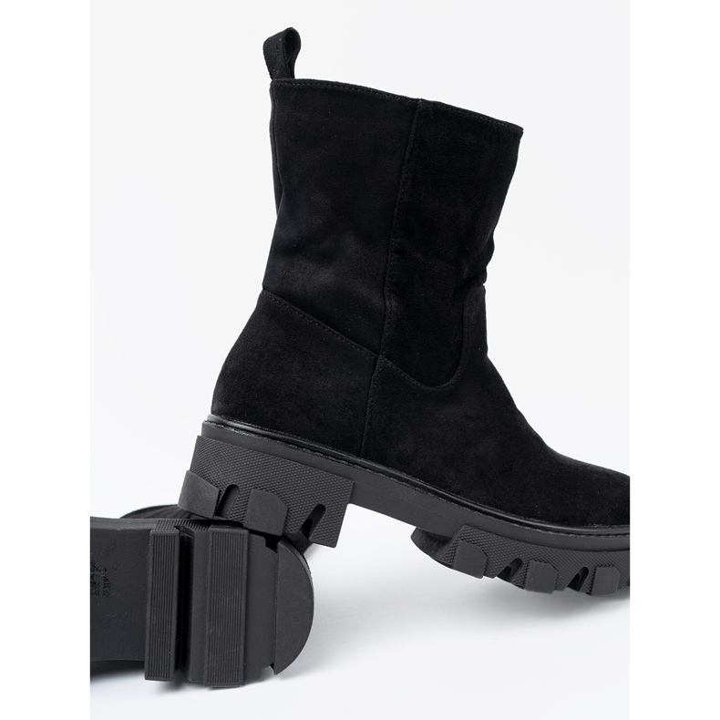 Shelvt Botas negras con un corte minimalista negro 2