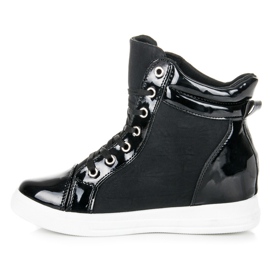 Emaks Deportivas lacadas negro 1