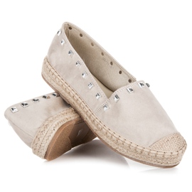 Nio Nio Alpargatas beige con tachuelas 2