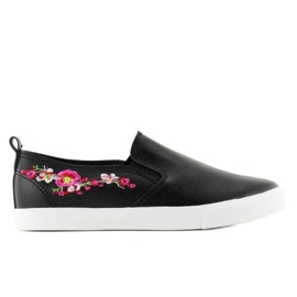 Slipons con delicado bordado negro g1204a Black 3