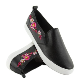 Slipons con delicado bordado negro g1204a Black 6