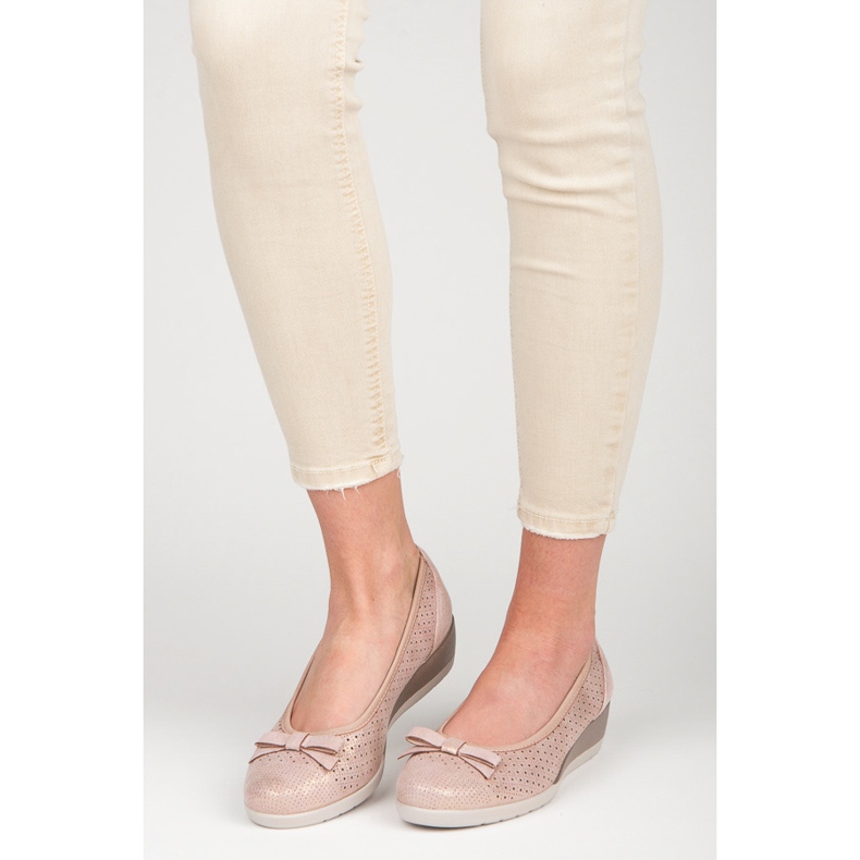 Vinceza Bailarina con lazo rosa 1