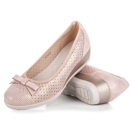 Vinceza Bailarina con lazo rosado 4