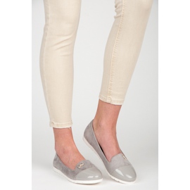 Vinceza Lordsy con puntera barnizada gris 1