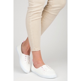 Kylie Deportivas caladas blanco 7