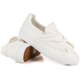 Zapatillas slip-on con lazo blanco 7