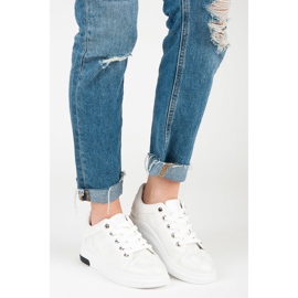 Deportivas blancas con estrella blanco 6