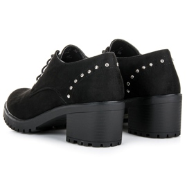 Seastar Zapatos negros en el puesto. 4