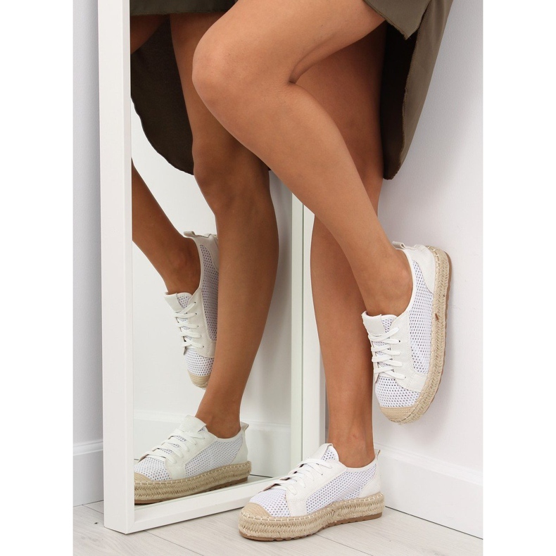 Deportivas alpargatas blancas BB06P Blanco 1