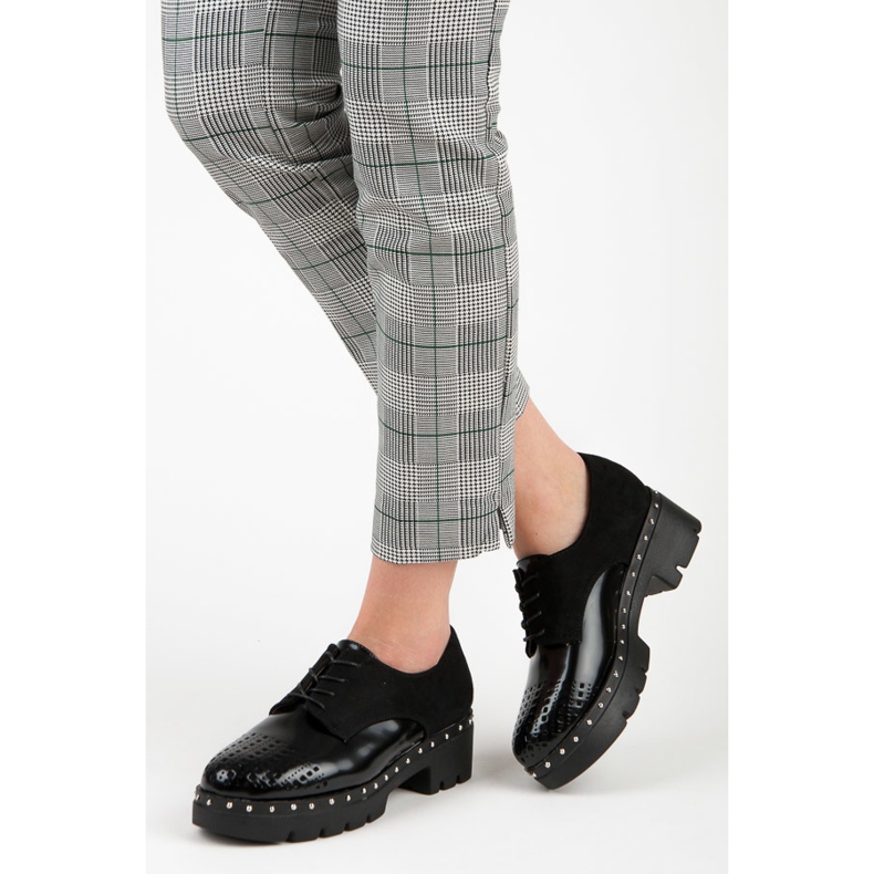 Kylie zapatos rockeros negros 2