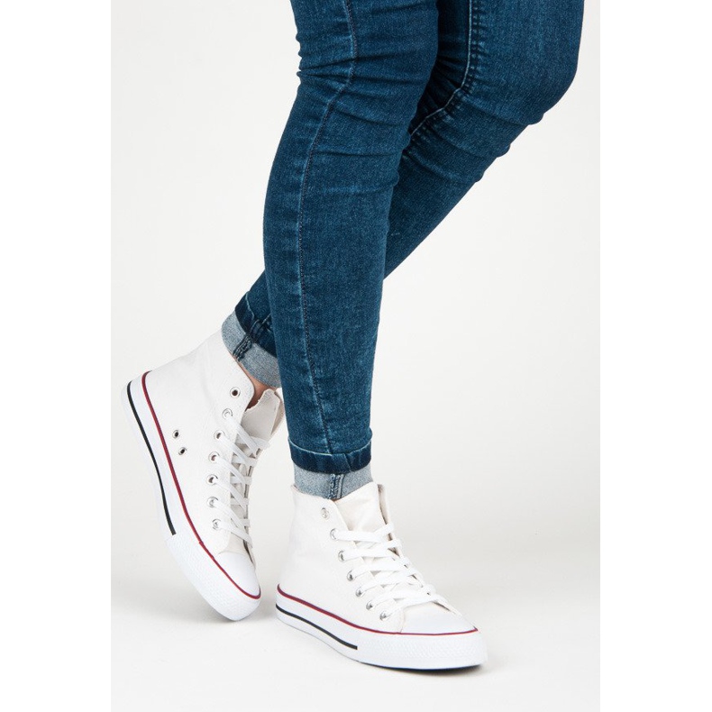 Zapatillas con cordones por encima del tobillo. blanco 2