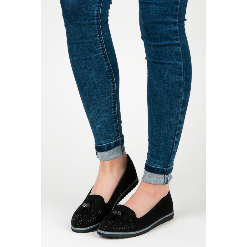 Muto Bailarinas ante flecos negro 1