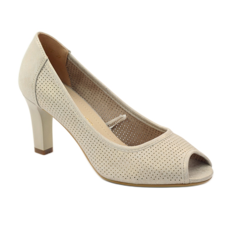 Salones perforados Sergio Leone 232 marrón amarillo 1