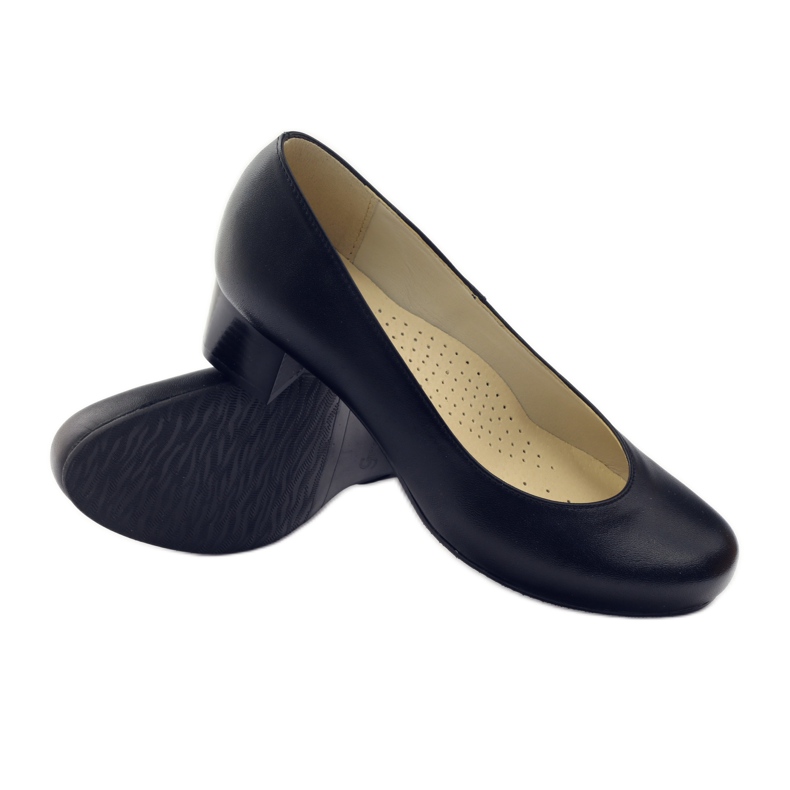Salones de mujer Gregors 702 negro 3