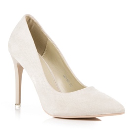 Tacones color crema marrón 6