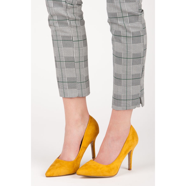 Tacones ante amarillo 2