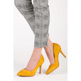 Tacones ante amarillo 3