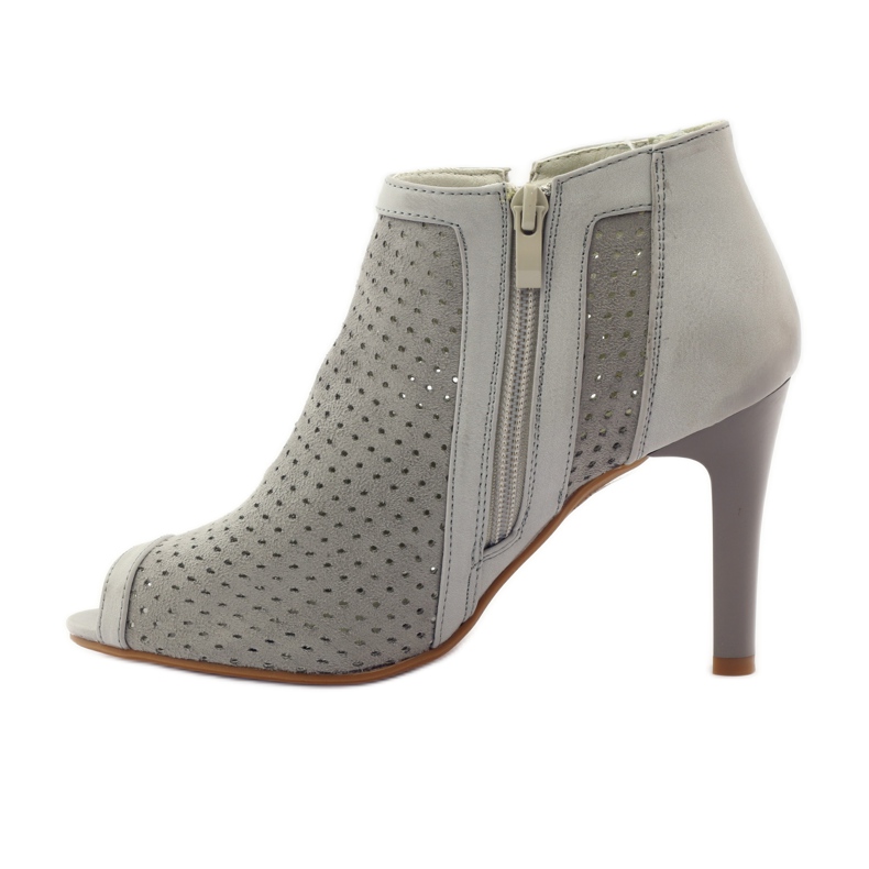 M.Daszyński Botas caladas con inserto de cuero Daszyński gris 2 M.Daszyński Botas caladas con inserto de cuero Daszyński gris 2