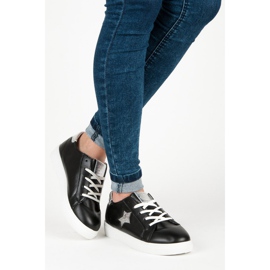 Deportivas atadas con estrella negro 1