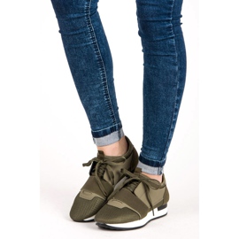 Zapatos deportivos sin cordones verde 2 Zapatos deportivos sin cordones verde 2