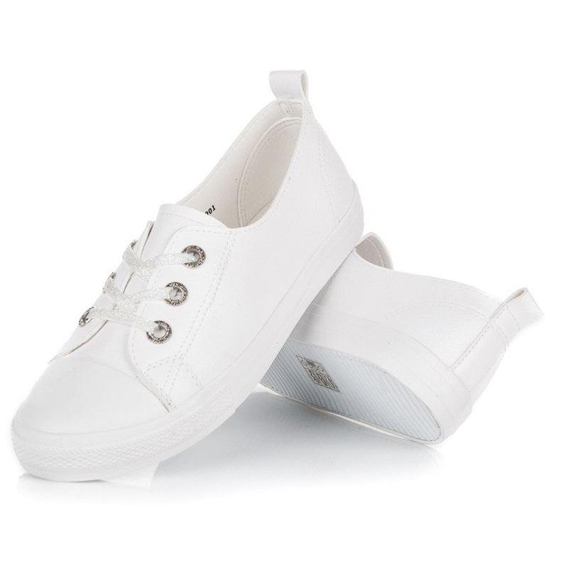 Cómodas zapatillas mckeylor blanco 2 Cómodas zapatillas mckeylor blanco 2