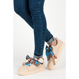 Zapatillas Atadas con cinta VICES beige 2 Zapatillas Atadas con cinta VICES beige 2
