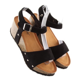 Sandalias negras sobre suela de corcho negro 5