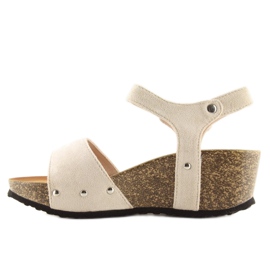 Sandalias en una suela de corcho beige beige 2