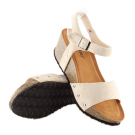 Sandalias en una suela de corcho beige beige 5
