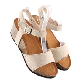 Sandalias en una suela de corcho beige beige 6