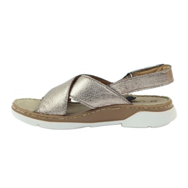 Filippo Cómodas sandalias doradas con velcro dorado 2