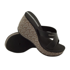 Chanclas mujer cuña Ipanema 82288 negro marrón 3