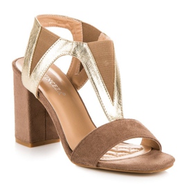 Sandalias con tacón Vinceza marrón 2