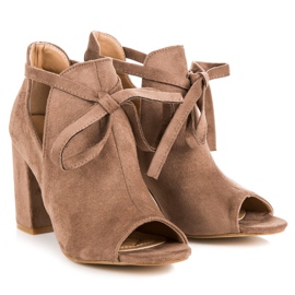 Sandalias vinceza ante cordones marrón 5