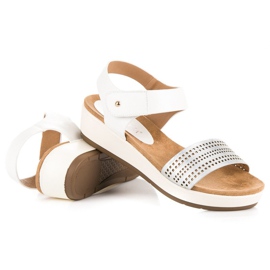 Elegantes sandalias vinceza con velcro blanco 4
