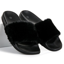 Babuchas negras con pelo negro 5