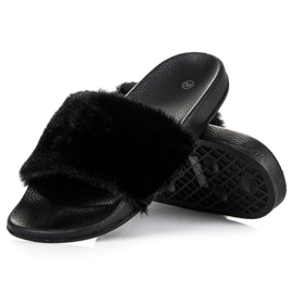 Babuchas negras con pelo negro 4