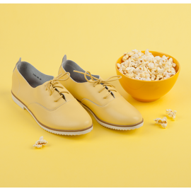 Zapato mazaro piel amarillo 7